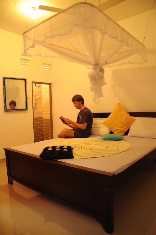 Thenu Rest Guest House Galle Dış mekan fotoğraf